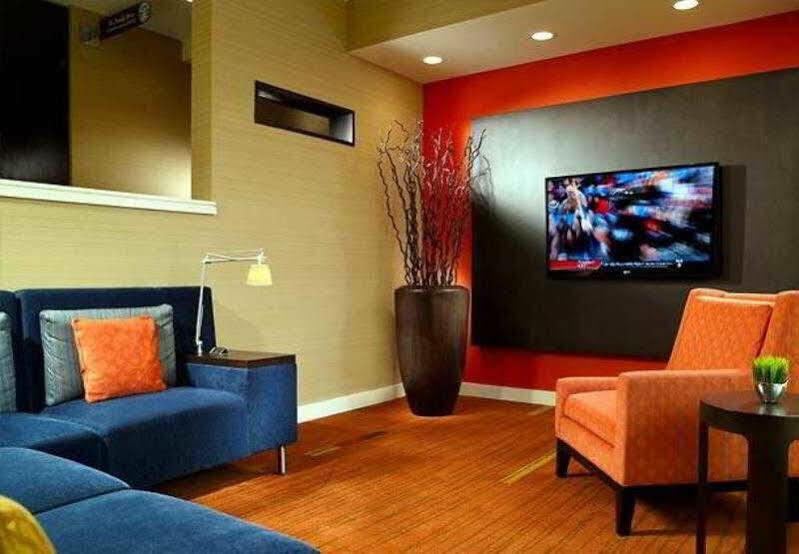 Courtyard By Marriott Atlanta Airport South/Sullivan Road Экстерьер фото